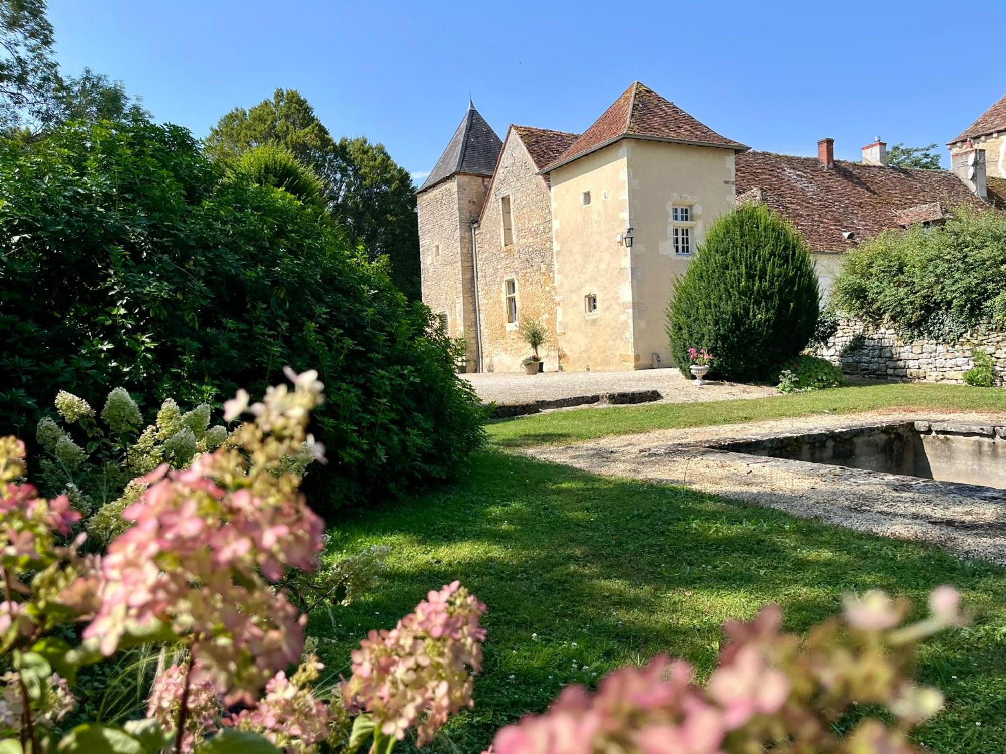 Bed and Breakfast O2 Tours Ourouer-les-Bourdelins Esterno foto