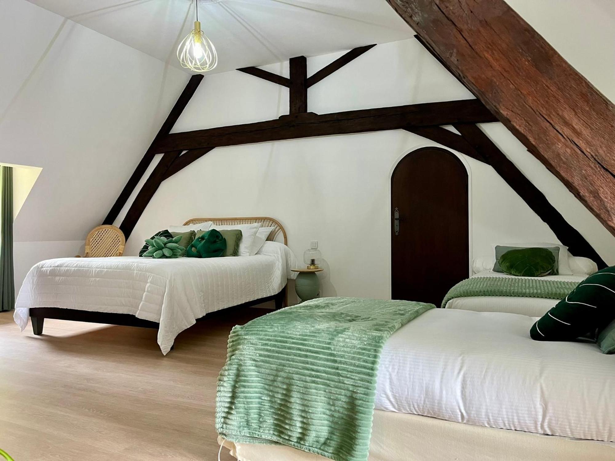 Bed and Breakfast O2 Tours Ourouer-les-Bourdelins Esterno foto