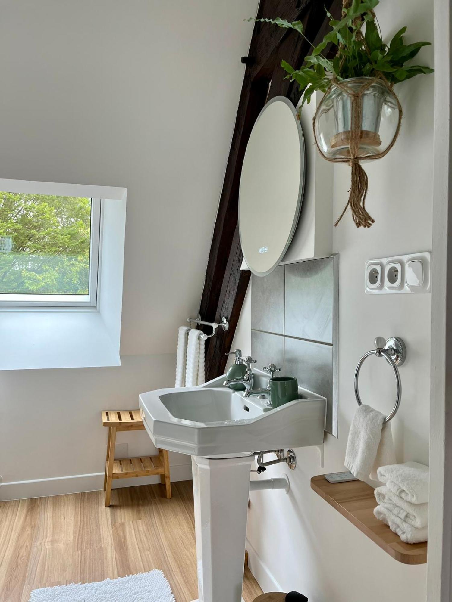 Bed and Breakfast O2 Tours Ourouer-les-Bourdelins Esterno foto