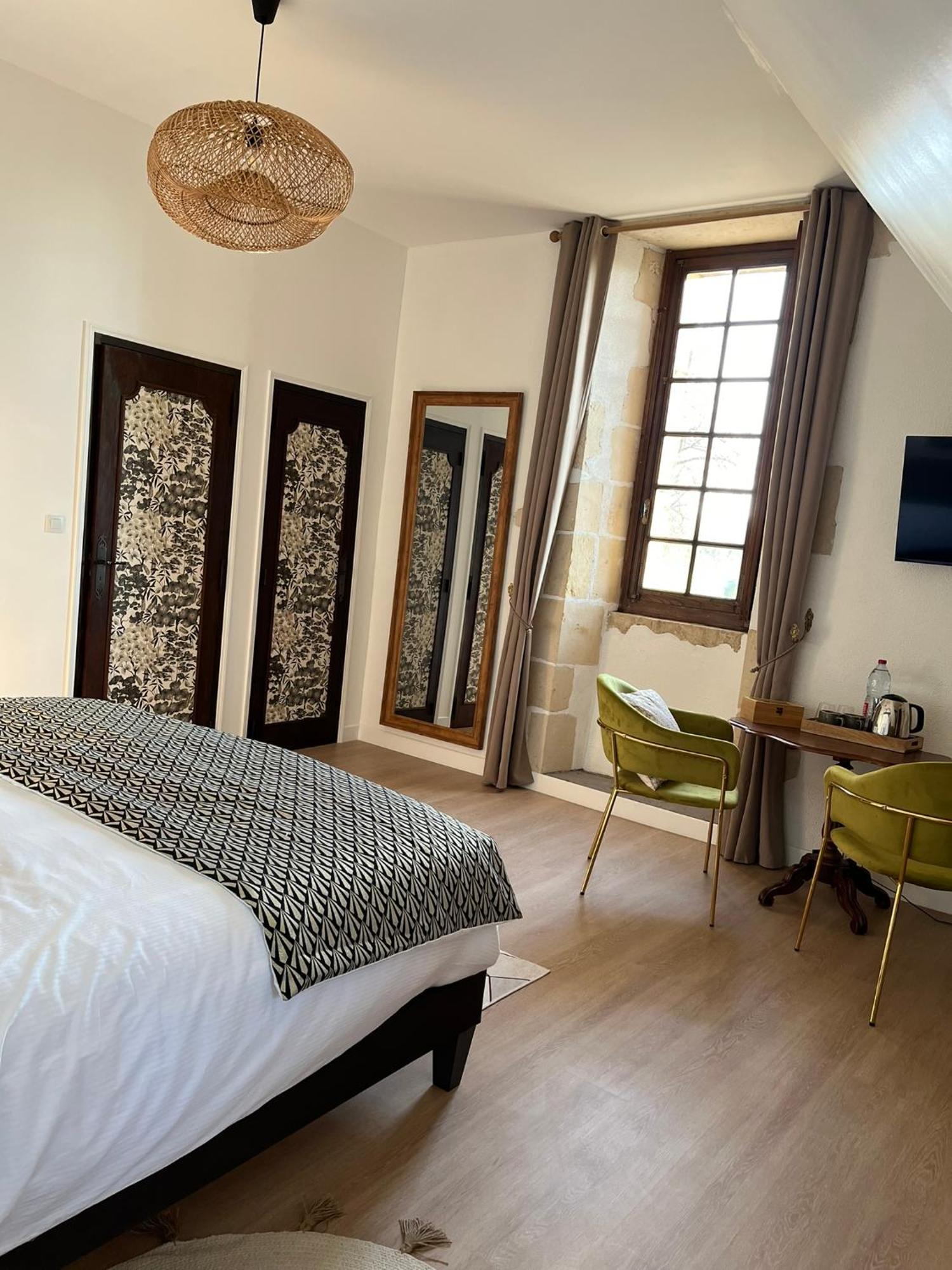 Bed and Breakfast O2 Tours Ourouer-les-Bourdelins Esterno foto
